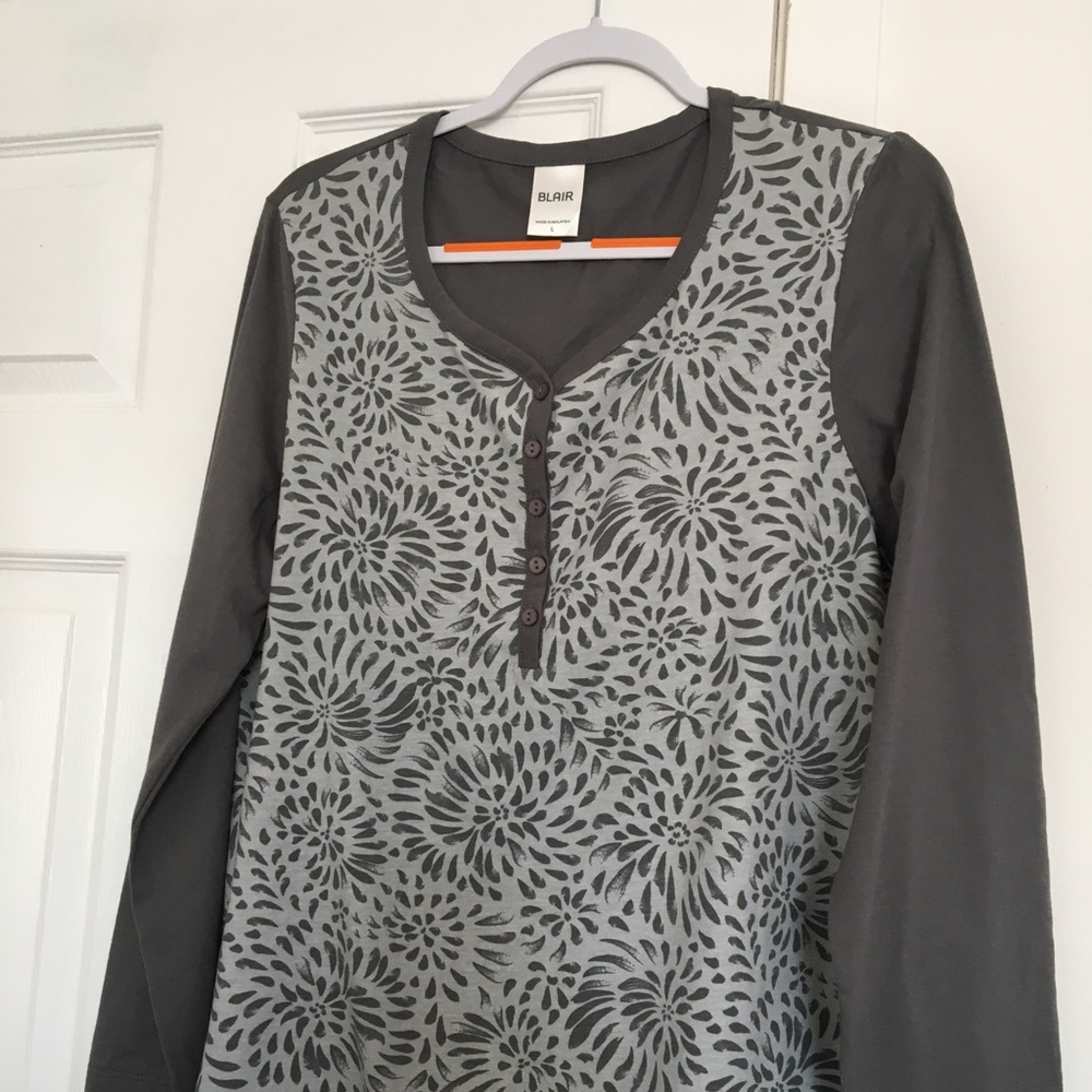 Women’s top